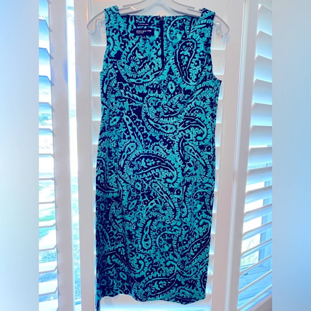 Sheath style paisley dress in teal and navy blue, never worn